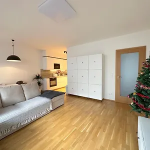 With Free Parking In Apartmán
